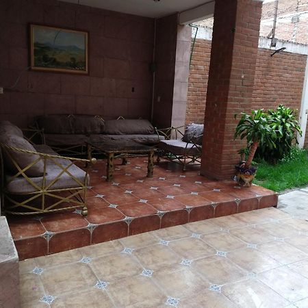 Hotel Alameda Maravatio Екстер'єр фото